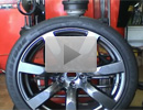 GT-Rのランフラットタイヤ交換を動画で体験